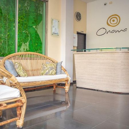 Onoma Hotel Lorica Екстериор снимка