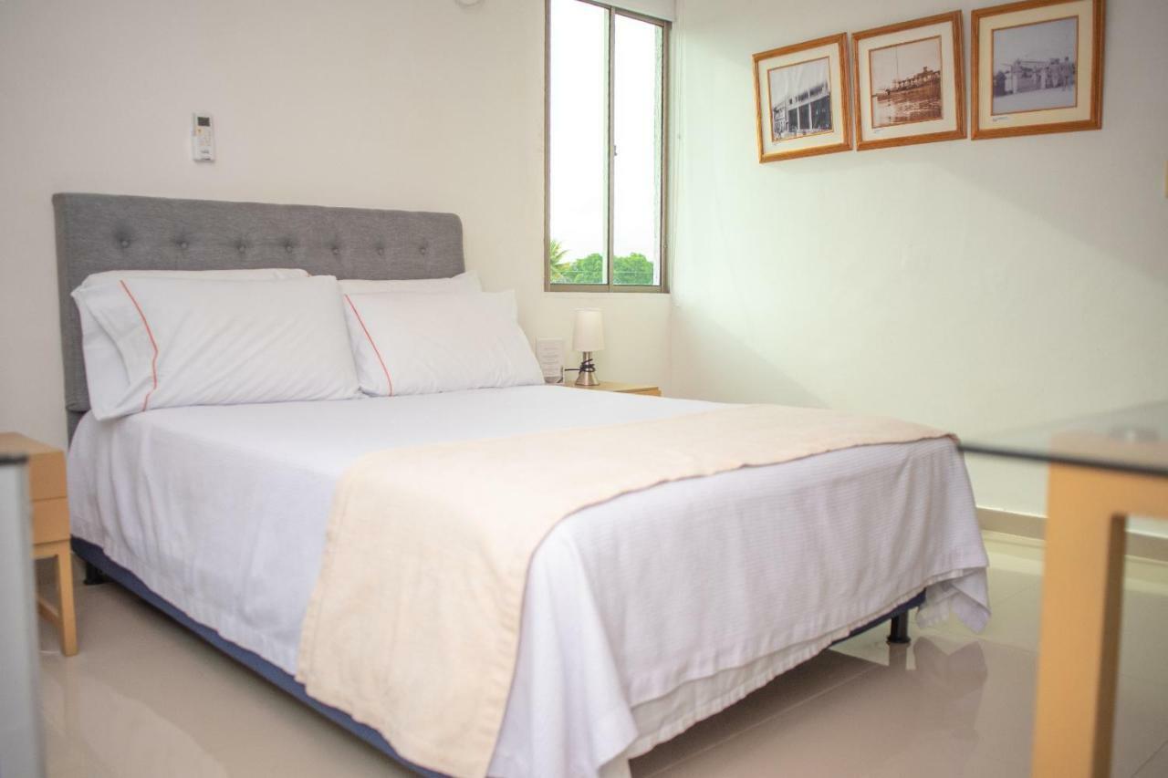 Onoma Hotel Lorica Екстериор снимка